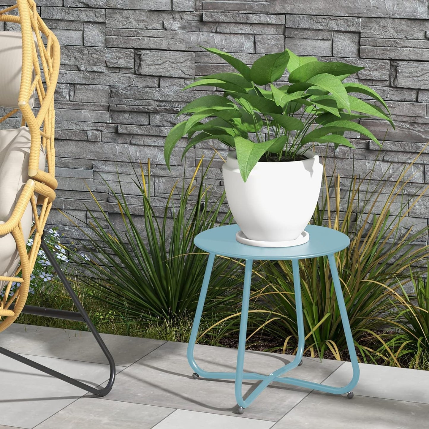 Outdoor Side Table 18-Inch round End Table Accent Table for Bistro Balcony Apartment Blue