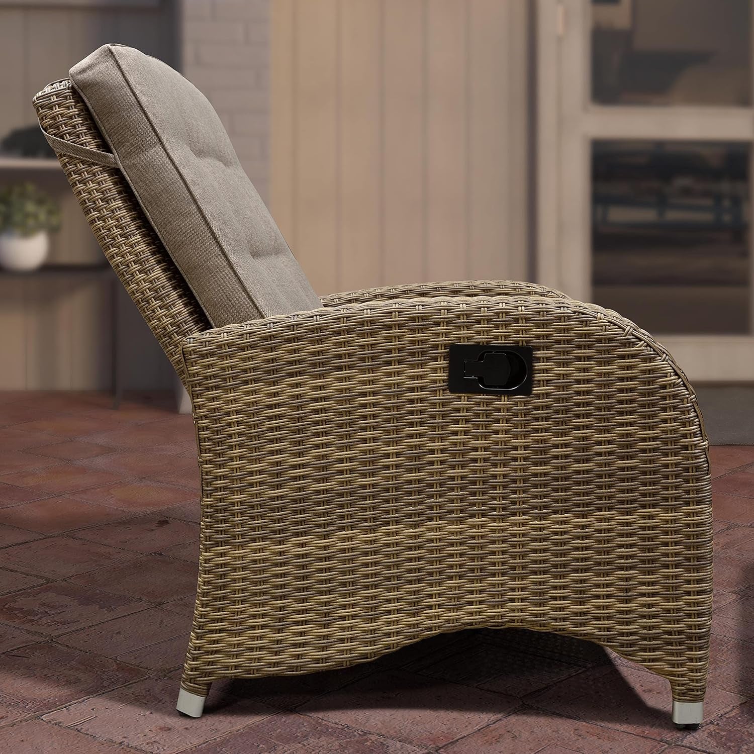 Outdoor Recliner Hand-Woven Wicker Outdoor Armchair, Reclining Patio Chair with Cushions and Ottoman Aluminum Frame Patio Sofa Chair, Patio Recliner Adjustable Patio Lounge Chair