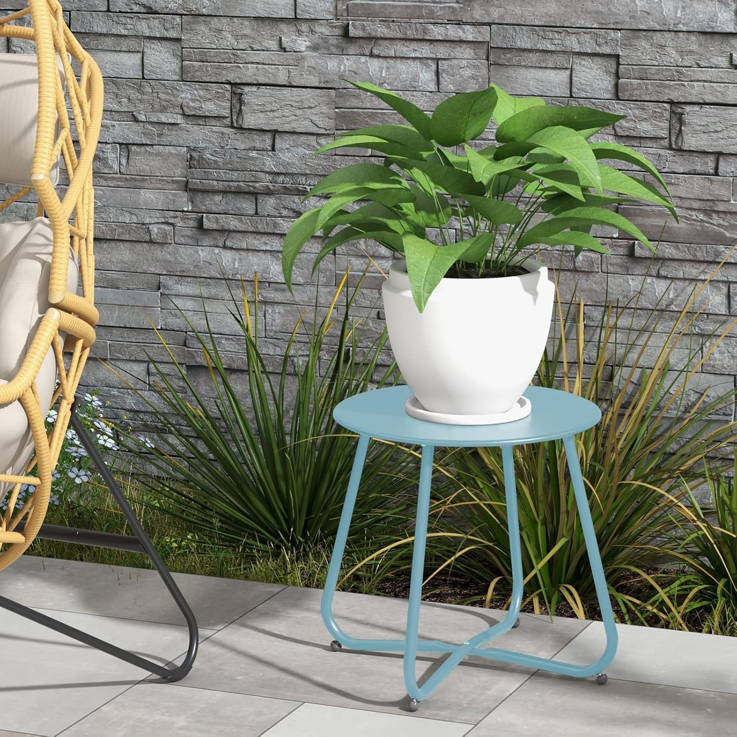 Outdoor Side Table 18-Inch round End Table Accent Table for Bistro Balcony Apartment Blue